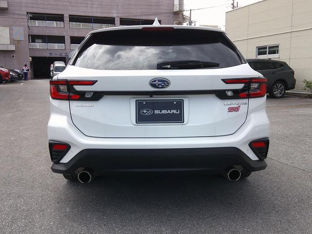 スバル レヴォーグ