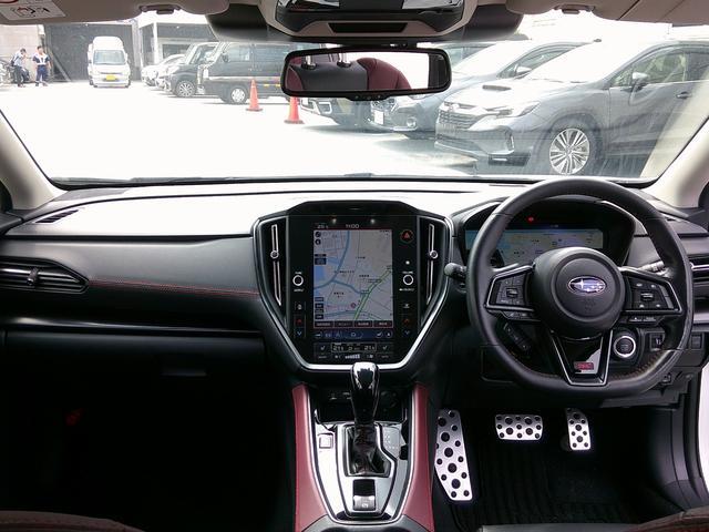 スバル レヴォーグ