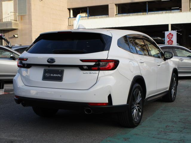 スバル レヴォーグレイバック