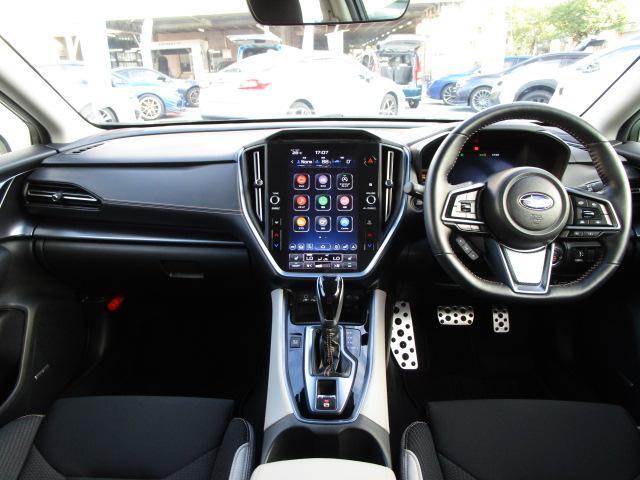 スバル レヴォーグレイバック