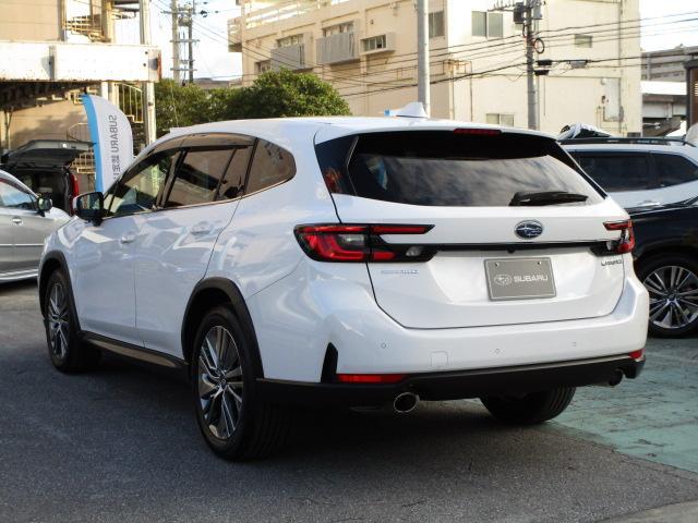スバル レヴォーグレイバック