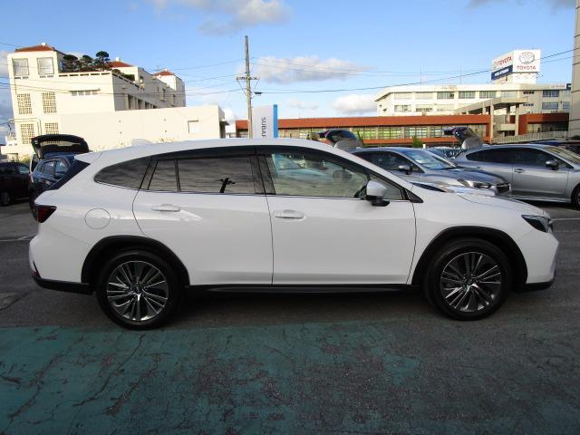 スバル レヴォーグレイバック