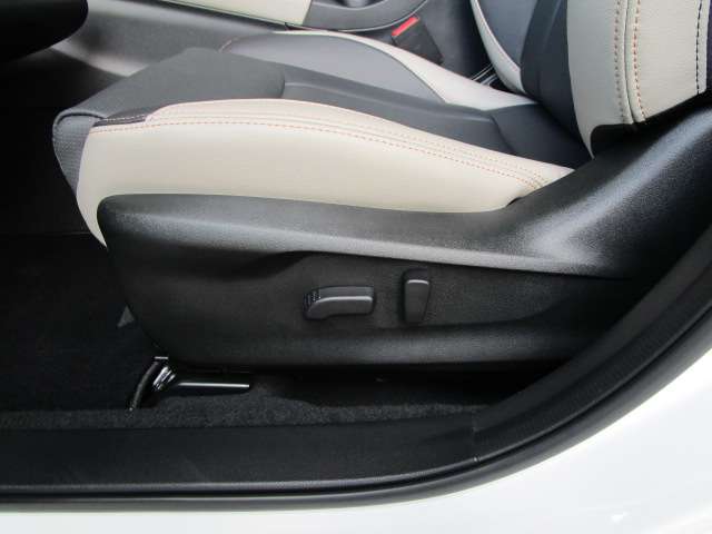 スバル レヴォーグレイバック