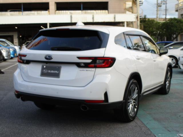 スバル レヴォーグレイバック