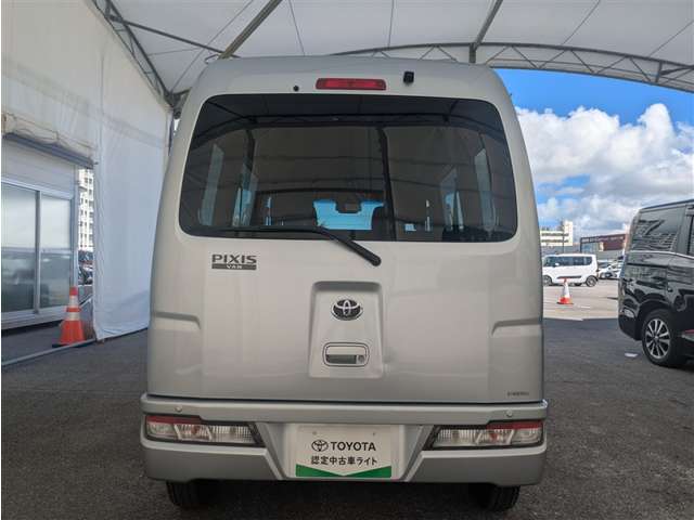 トヨタ ピクシスバン