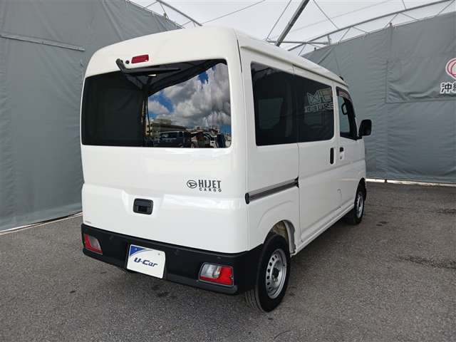 ダイハツ ハイゼットカーゴ