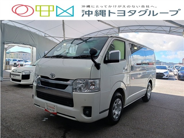 トヨタ ハイエースバン