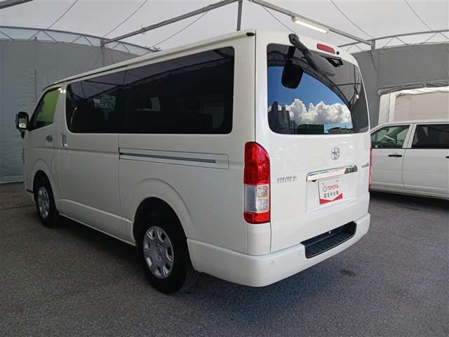 トヨタ ハイエースバン