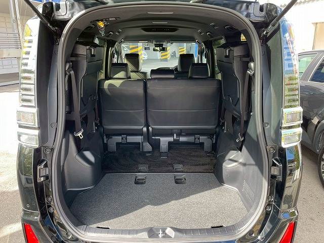 トヨタ ヴォクシー