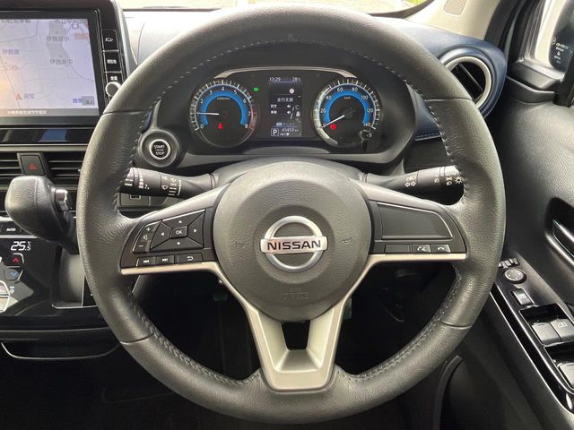 日産 デイズ