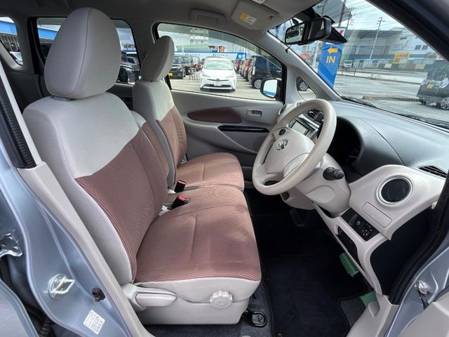 日産 デイズ