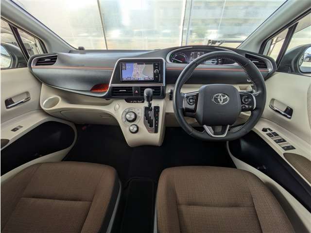 トヨタ シエンタ