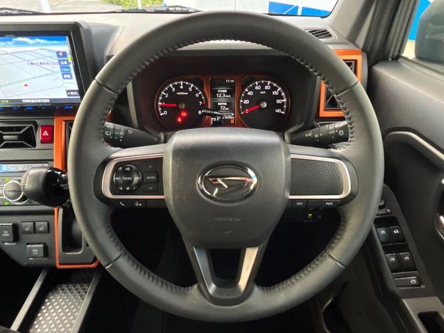 ダイハツ タフト