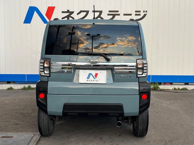 ダイハツ タフト