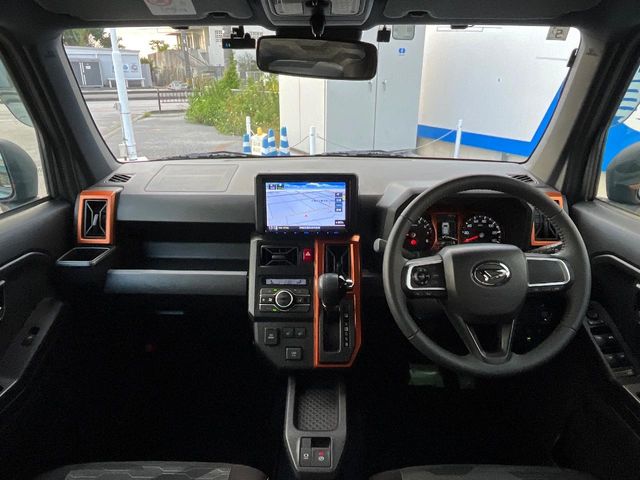 ダイハツ タフト