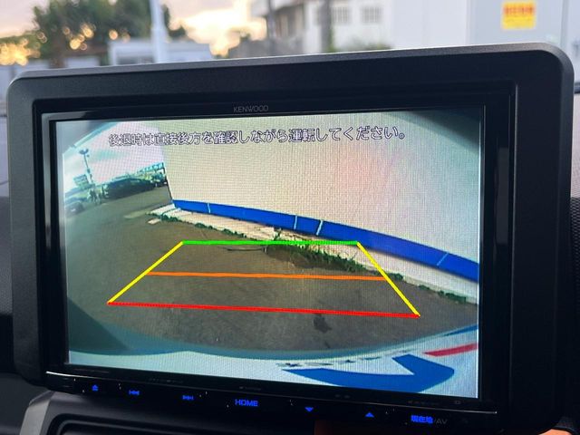 ダイハツ タフト