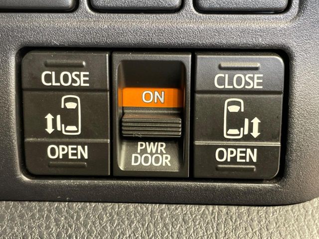 トヨタ エスクァイア