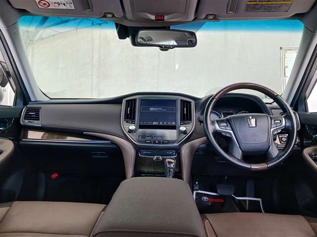 トヨタ クラウンマジェスタ