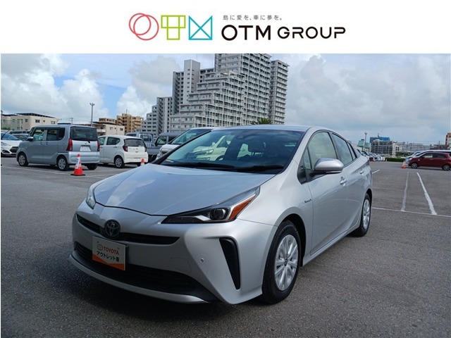 トヨタ プリウス