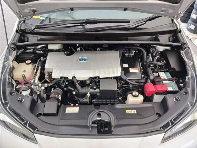 トヨタ プリウス