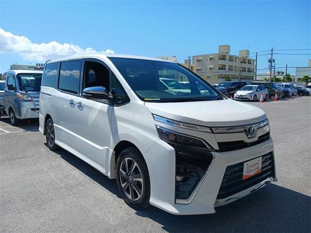 トヨタ ヴォクシー