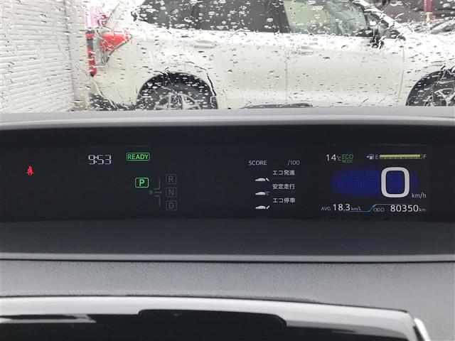 トヨタ プリウス