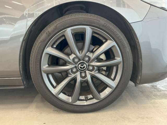 マツダ MAZDA3ファストバック