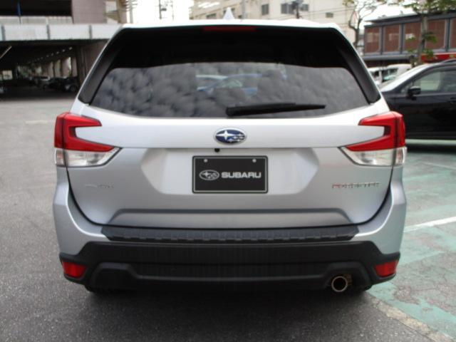 スバル フォレスター