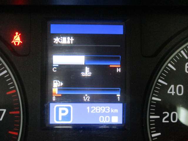 日産 NV350キャラバン