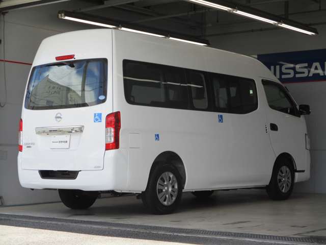 日産 NV350キャラバン