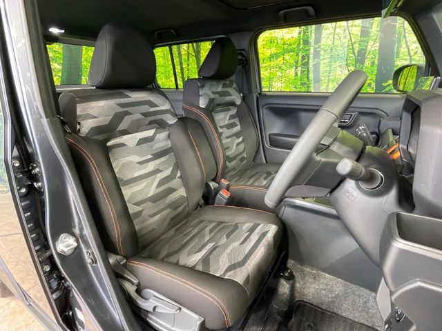 ダイハツ タフト