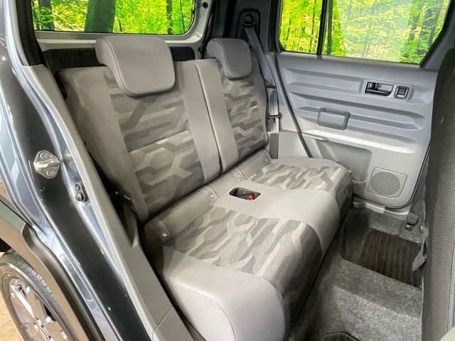 ダイハツ タフト