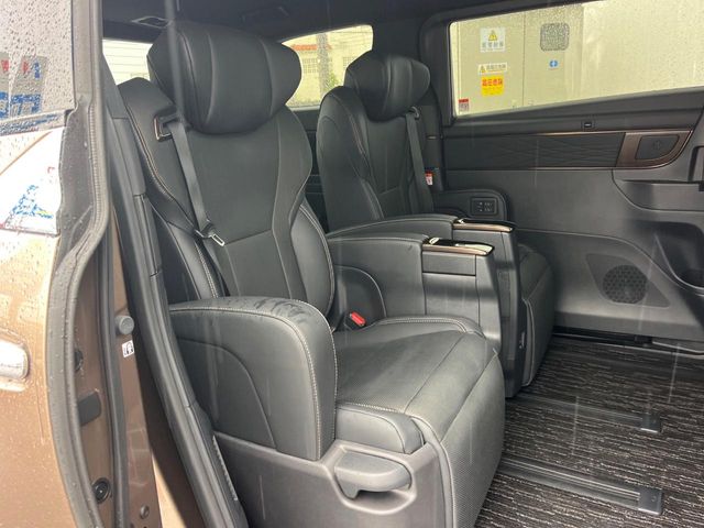 トヨタ アルファード