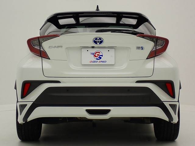 トヨタ C-HR