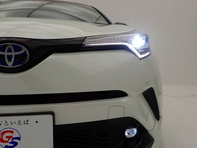 トヨタ C-HR