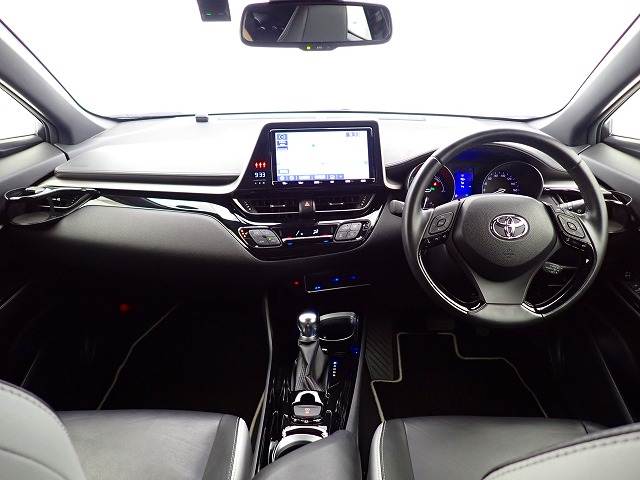 トヨタ C-HR