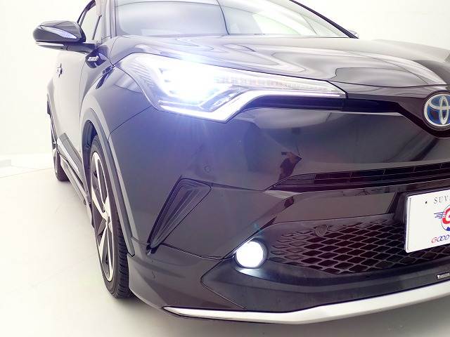 トヨタ C-HR