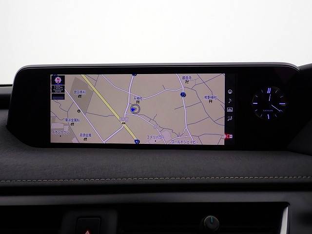 レクサス UX