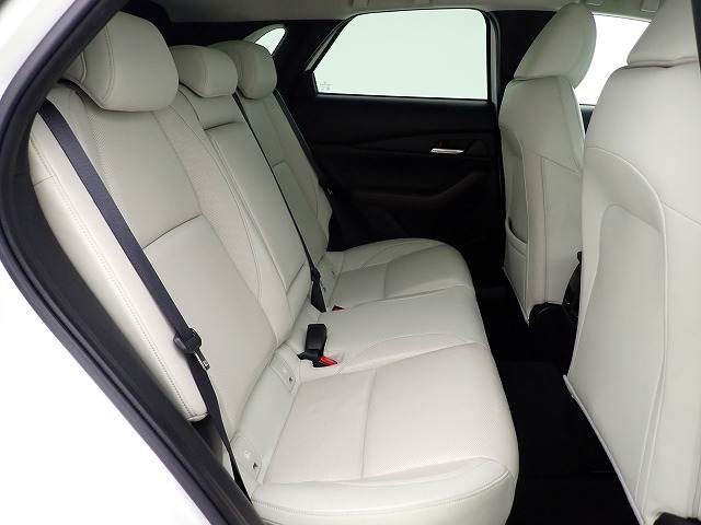 マツダ CX-30