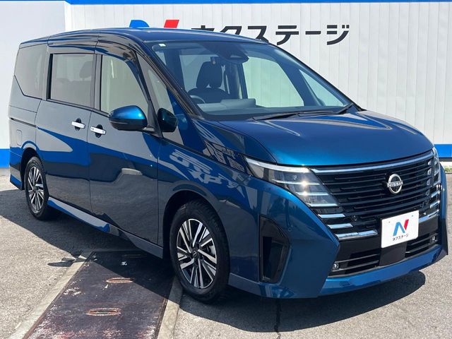 日産 セレナ