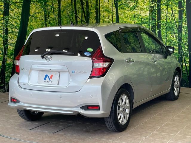 日産 ノート