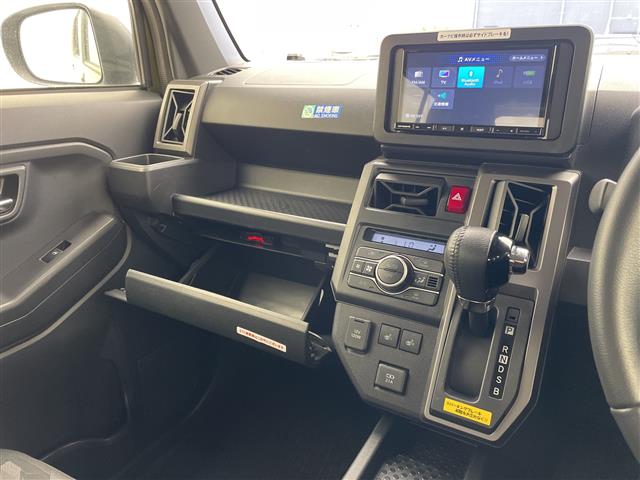 ダイハツ タフト