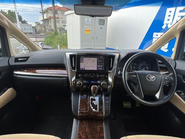 トヨタ アルファード