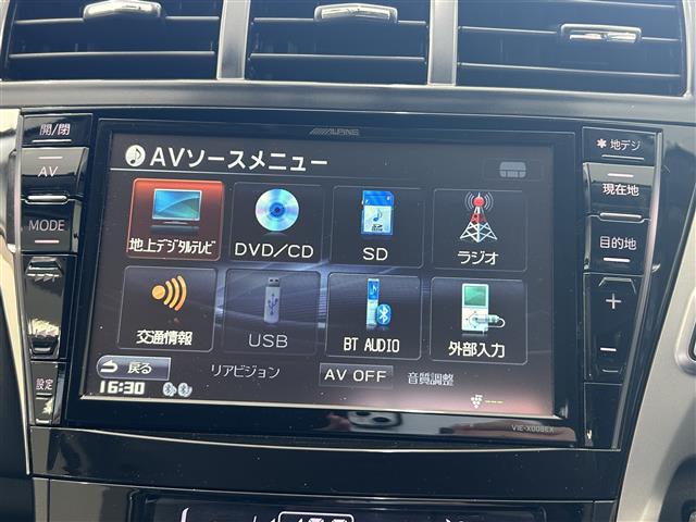 トヨタ プリウスα