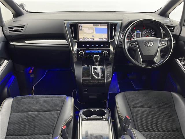 トヨタ ヴェルファイア