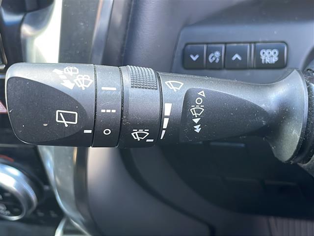 トヨタ ヴェルファイア