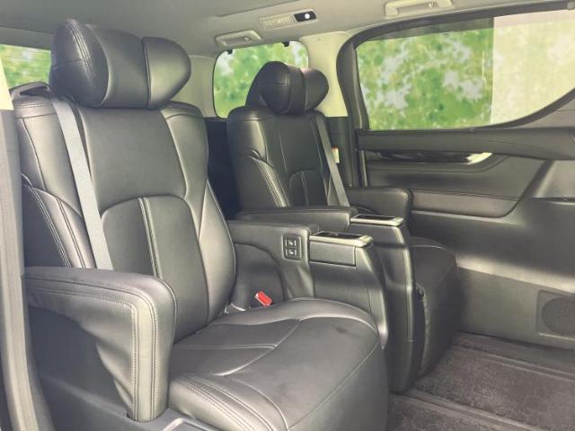 トヨタ ヴェルファイア