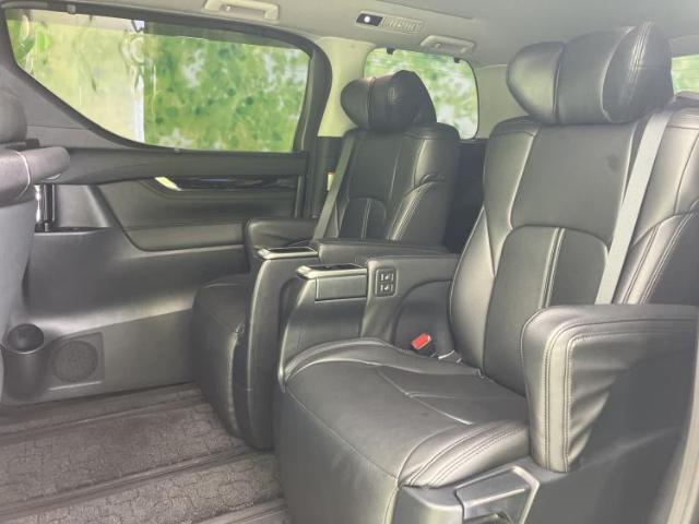 トヨタ ヴェルファイア