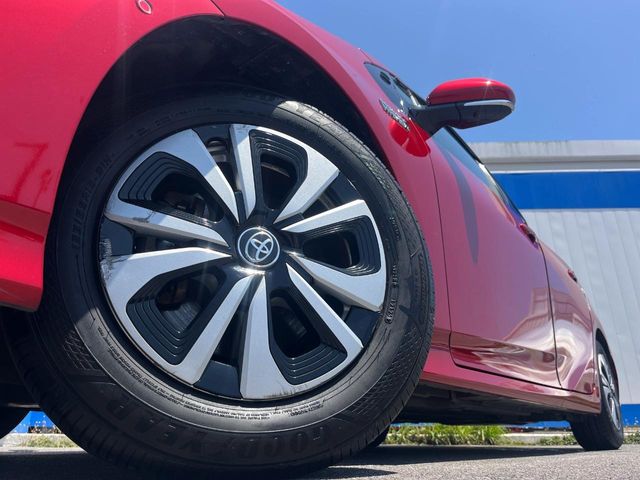 トヨタ プリウスPHV