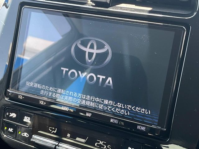 トヨタ プリウスPHV